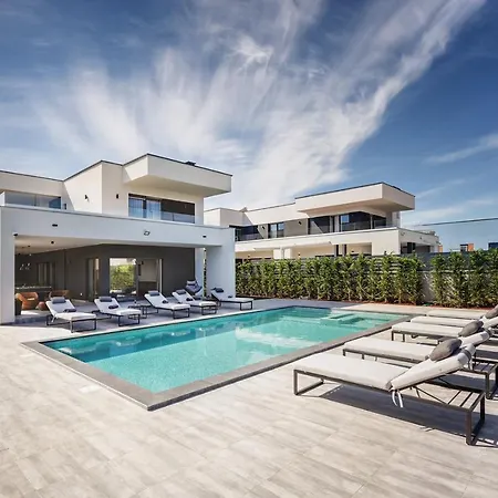 Ula Villa
